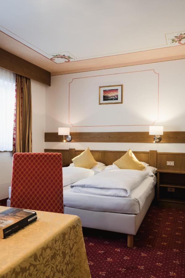 Monte Cherz Hotel