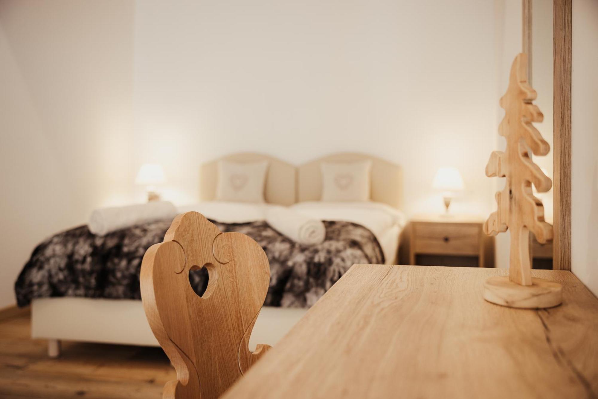 Monte Cherz Hotel