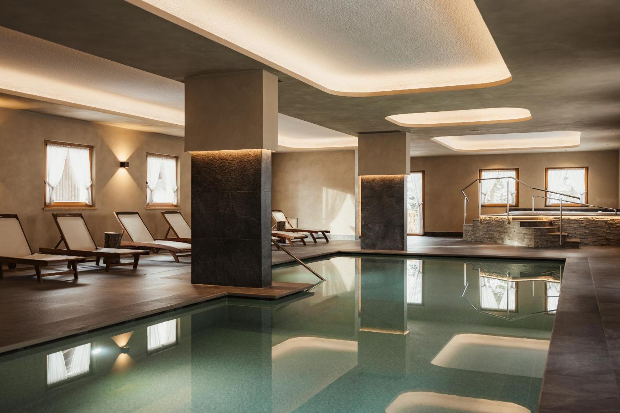 Monte Cherz Hotel 3*